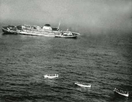 1957-Sinking of the Andrea Doria Pulitzer Prize Award Winning Photograph 8x10 